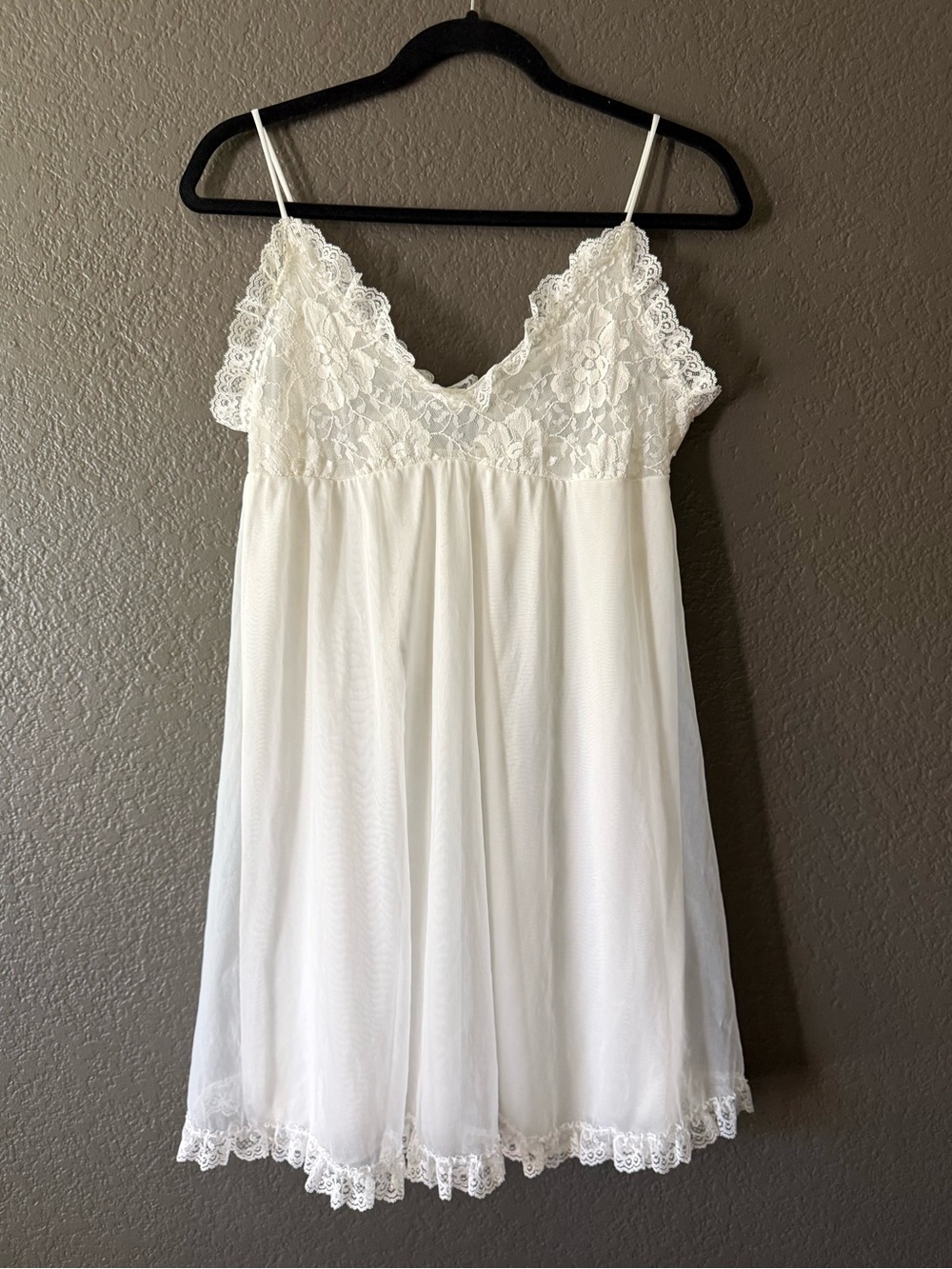 Tosca Vintage 1970s Lace Peignoir Babydoll Nightgown Small White